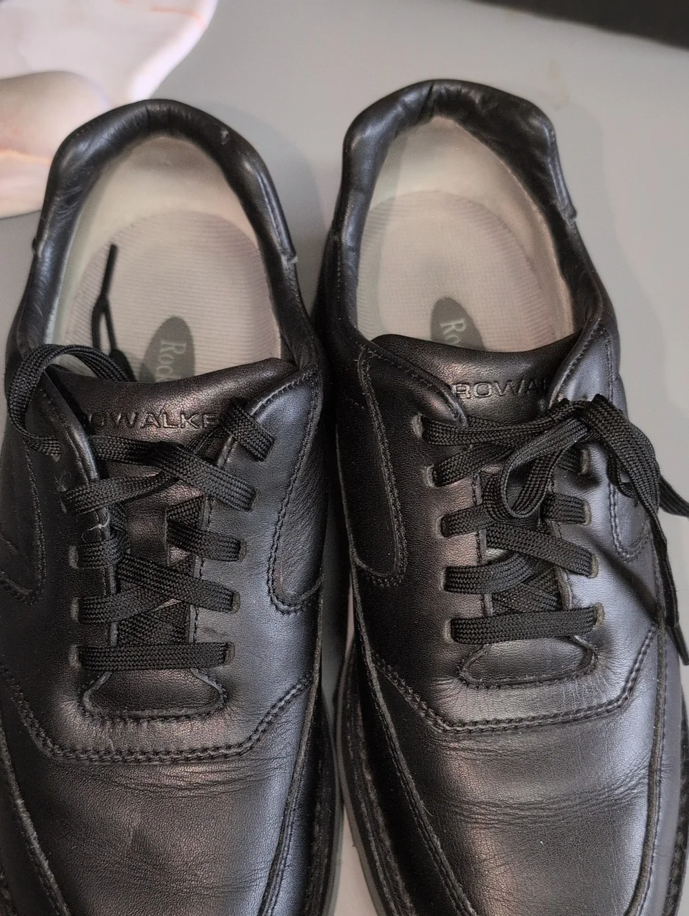 Rockport (Sz.8) Black and Gray ProWalker Men's Leather Oxfords
